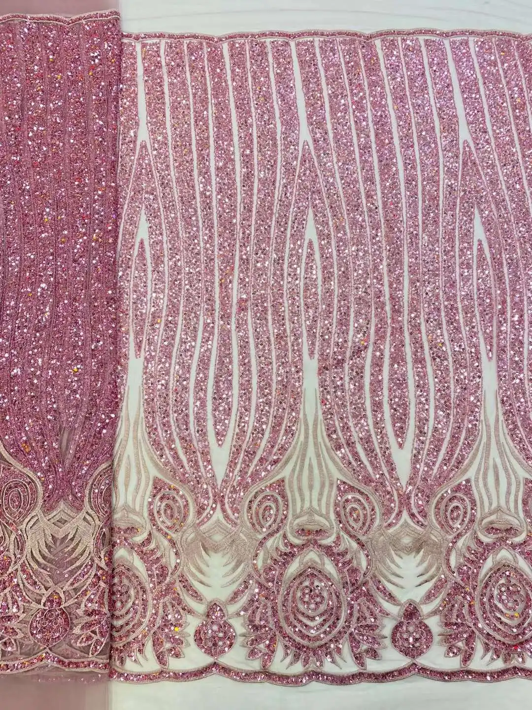 African Handmade Beaded Lace High Quality French Lace Fabric Sequins Nigerian Lace Fabrics for Wedding Sewing NXW-547
African Handmade Beaded Lace High Quality French Lace Fabric Sequins Nigerian Lace Fabrics for Wedding Sewing NXW-547