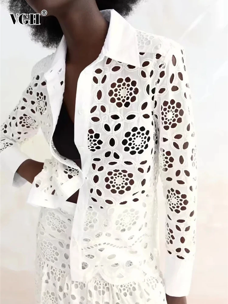 VGH Solid Hollow Out Casual Shirt For Women Lapel Long Sleeve Patchwork Single Breasted Minimalist Blouse Female Fashion Clothes
VGH Solid Hollow Out Casual Shirt For Women Lapel Long Sleeve Patchwork Single Breasted Minimalist Blouse Female Fashion Clothes