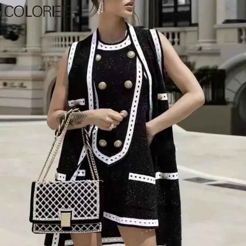 Luxury Lion Buttons Sleevless Knitted Dresses Women 2023 Runway Designer Vintage Elegant Sleeveless Mini Dress Black Vestido
Luxury Lion Buttons Sleevless Knitted Dresses Women 2023 Runway Designer Vintage Elegant Sleeveless Mini Dress Black Vestido