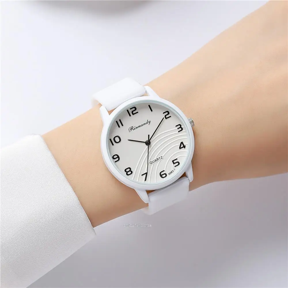 Digital Women Quartz Watch Digital Women Quartz Watch