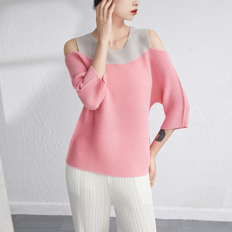 

T shirt For Women Spring New Fashion Contrast Colour Patchwork Stretch Loose Miyake Pleated Top Round Neck Pullovers Female
