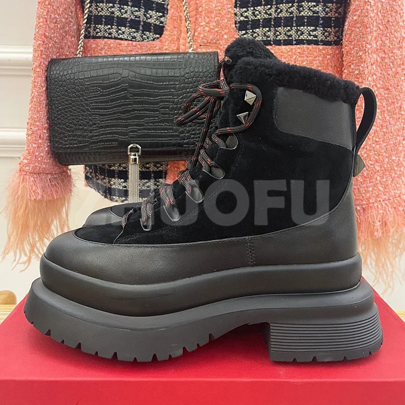 Women Short Boots Spring Autumn 2023 New Splicing Upper Rivet Decor Round Head Thick Bottom Ankle Boots Versatile Female Shoes
Women Short Boots Spring Autumn 2023 New Splicing Upper Rivet Decor Round Head Thick Bottom Ankle Boots Versatile Female Shoes