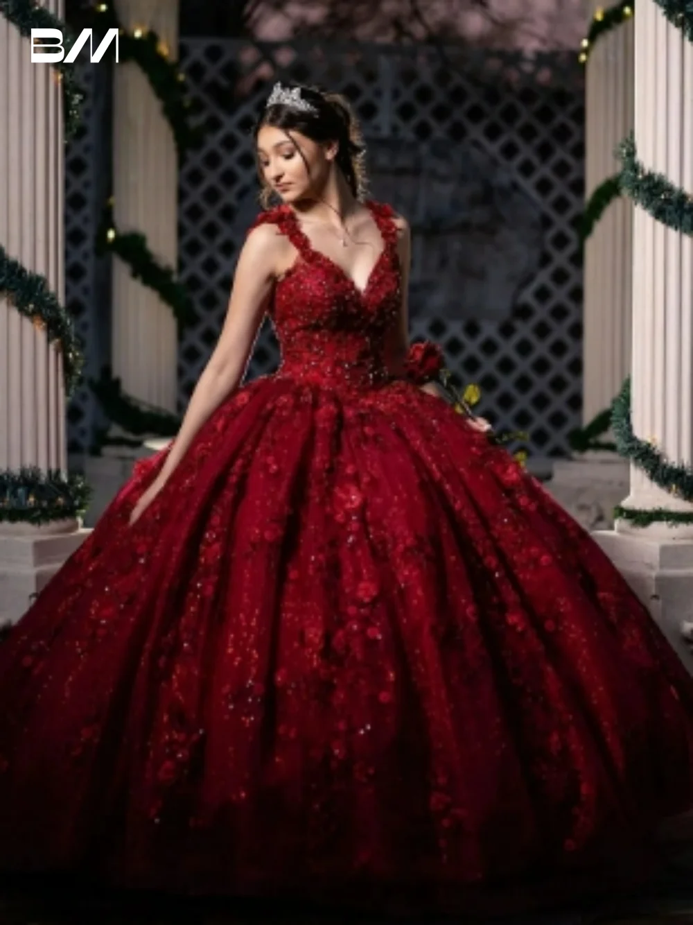Illusion Deep V-neck Evening Dresses Princess Ball Gown Bridal Gown Romantic 3D Flower Bride Dresses Vestidos De Novia
Illusion Deep V-neck Evening Dresses Princess Ball Gown Bridal Gown Romantic 3D Flower Bride Dresses Vestidos De Novia