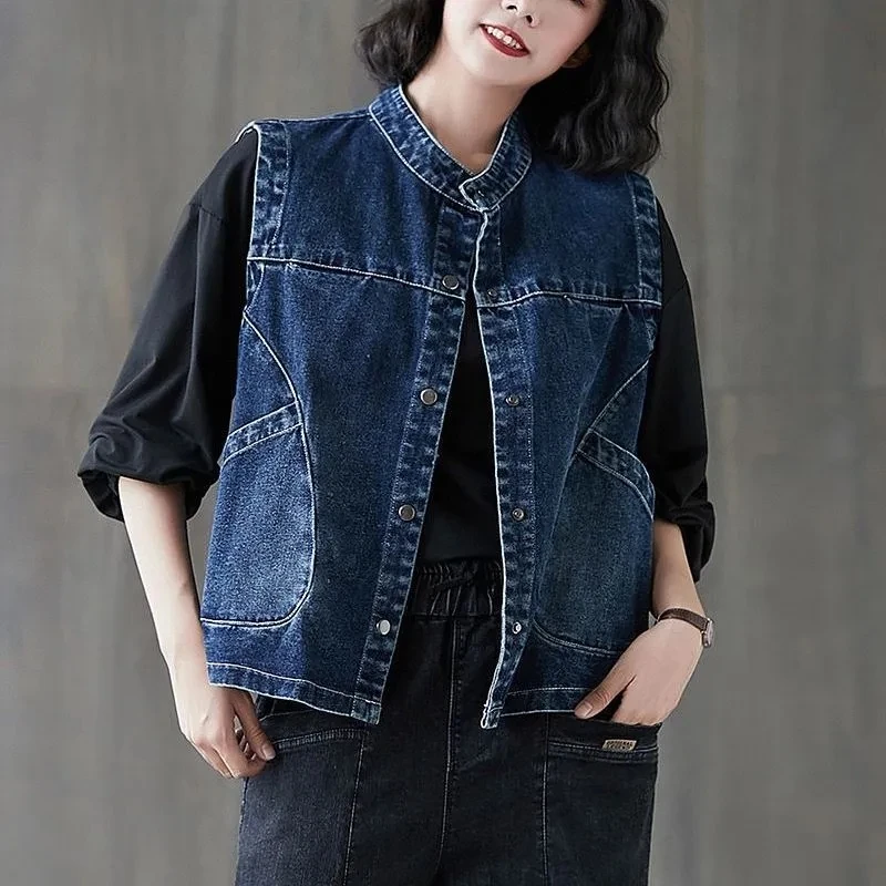 5XL Women Denim Vest Jacket 2023 New Spring Fall Single Breasted Pocket Cowboy Waistcoat Female Plus Size Denim Sleeveless Tops
5XL Women Denim Vest Jacket 2023 New Spring Fall Single Breasted Pocket Cowboy Waistcoat Female Plus Size Denim Sleeveless Tops