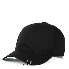 The New Korean Version of The Solid Color Sun Hat BTS Iron Ring Ring Baseball Cap Men's and Women's Peaked Cap Tide 
The New Korean Version of The Solid Color Sun Hat BTS Iron Ring Ring Baseball Cap Men's and Women's Peaked Cap Tide