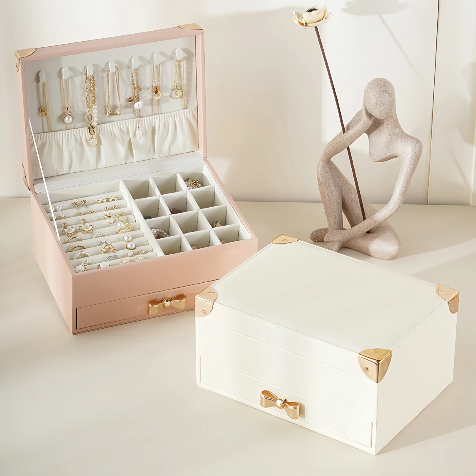 Simple and luxurious bow jewelry jewelry box, ring, necklace, bracelet, earring storage box
Simple and luxurious bow jewelry jewelry box, ring, necklace, bracelet, earring storage box
