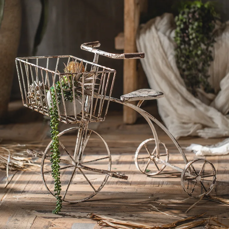 American style retro iron art floor standing bicycle, flower rack, homestay coffee shop desktop creative decoration, ornaments,
American style retro iron art floor standing bicycle, flower rack, homestay coffee shop desktop creative decoration, ornaments,