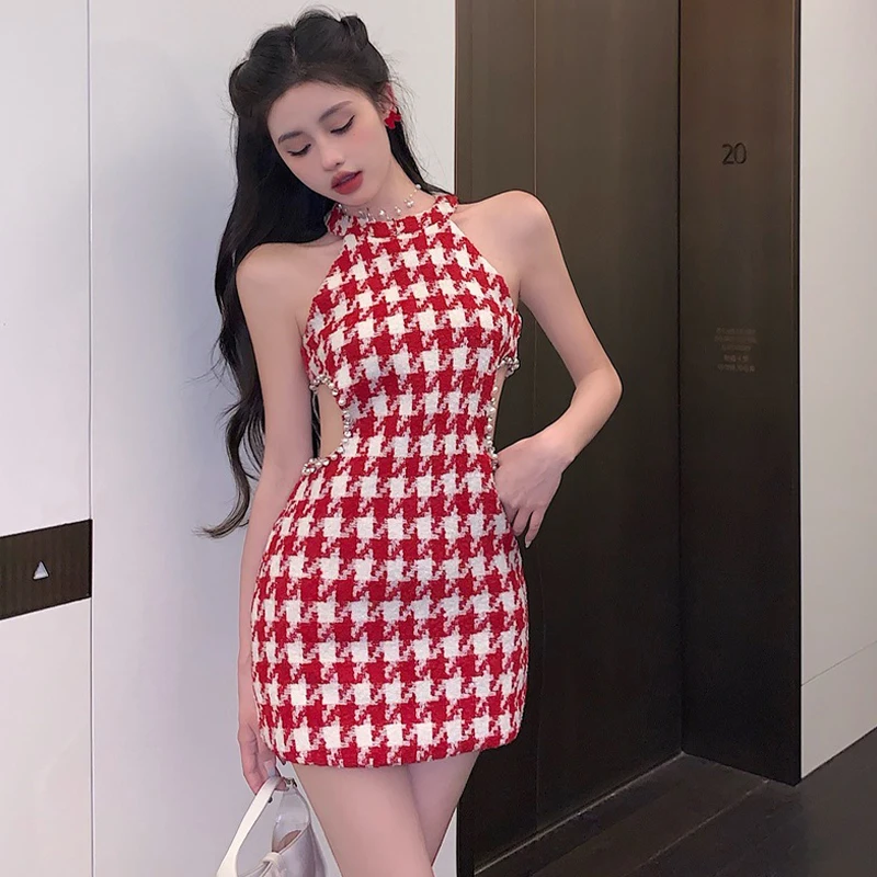 Women Houndstooth Bodycon Dress Summer Rhinestone Hollow Out Waist Halter Neck Sleeveless Short Dress Y2K Vintage Party Dress
Women Houndstooth Bodycon Dress Summer Rhinestone Hollow Out Waist Halter Neck Sleeveless Short Dress Y2K Vintage Party Dress