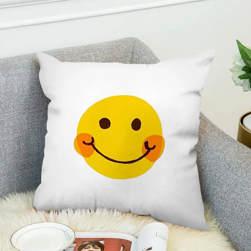Pillowcase 45*45 Smiling Face Pillow Cases Decorative Cushion Covers Sleeping Pillows for Decoration Room Cushions Cover 40*40 
Pillowcase 45*45 Smiling Face Pillow Cases Decorative Cushion Covers Sleeping Pillows for Decoration Room Cushions Cover 40*40
