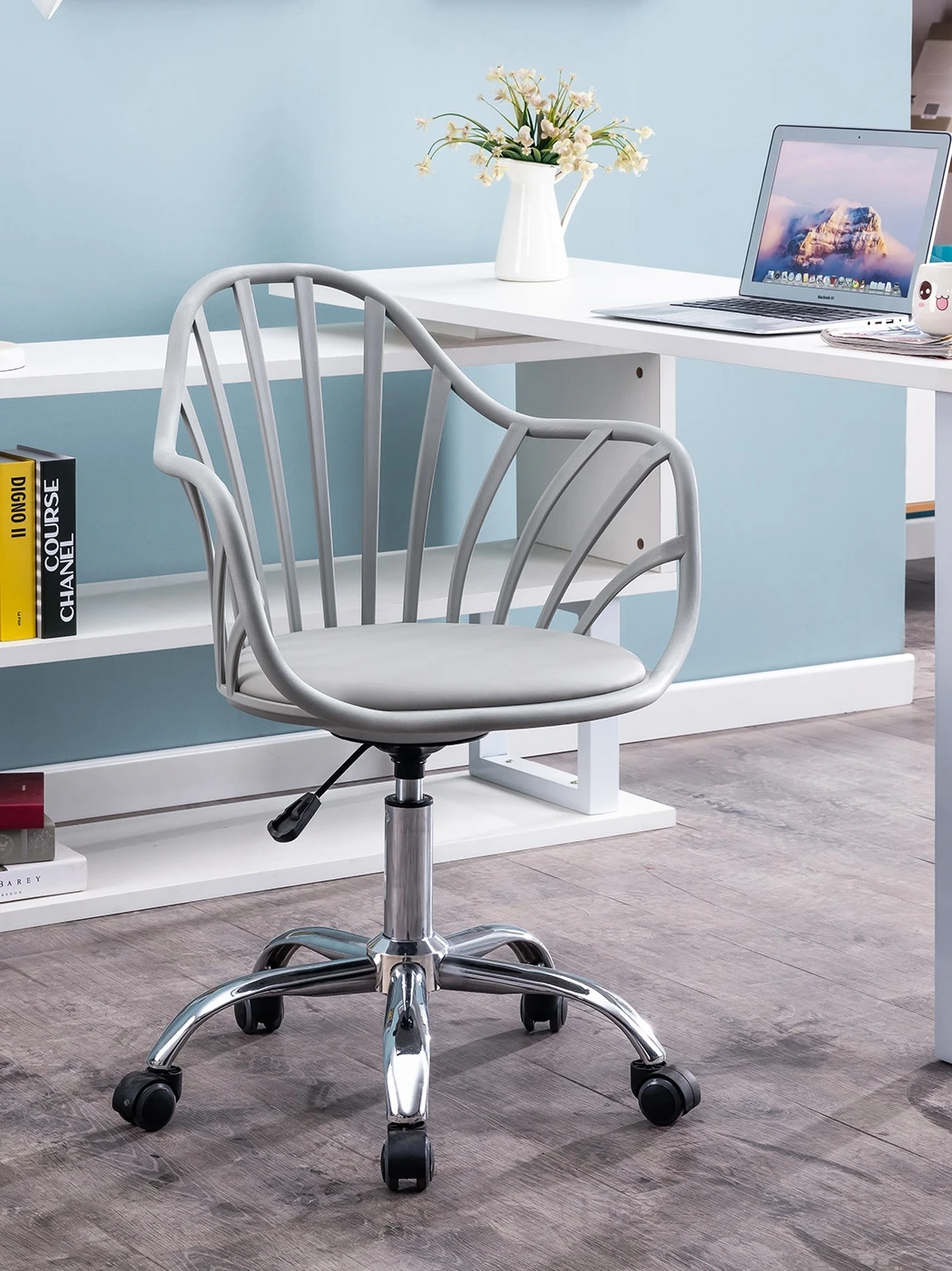 Computer Chair Home Rotating White Chair Office Chair Minimalist Creative Mobile Lifting Conference Nordic Ins Swivel Chair
Computer Chair Home Rotating White Chair Office Chair Minimalist Creative Mobile Lifting Conference Nordic Ins Swivel Chair