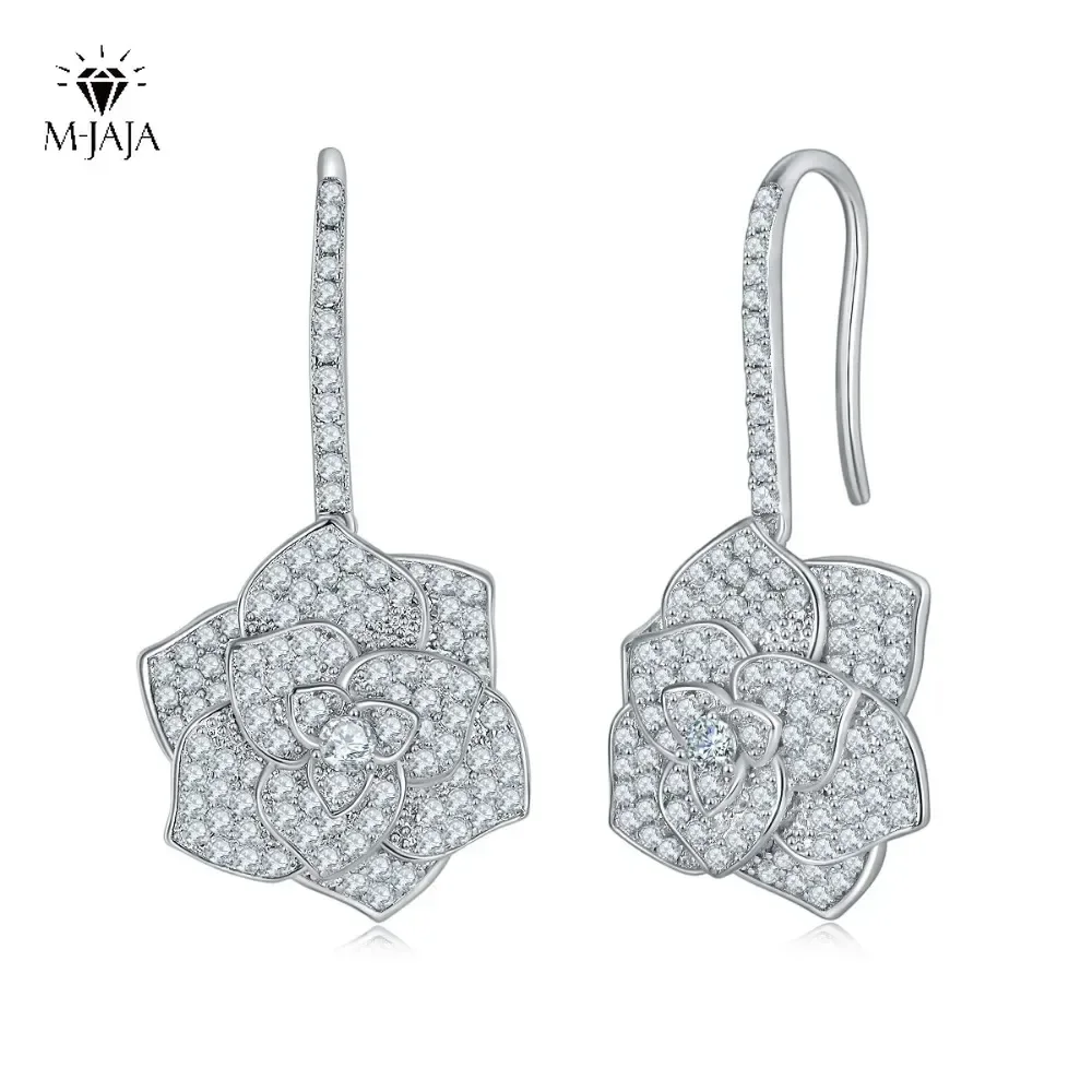 Moissanite Drop Earrings for Women 18K White Gold Plated D Color Flower Earring S925 Sterling Silver Wedding Gift Luxury Jewelry
Moissanite Drop Earrings for Women 18K White Gold Plated D Color Flower Earring S925 Sterling Silver Wedding Gift Luxury Jewelry