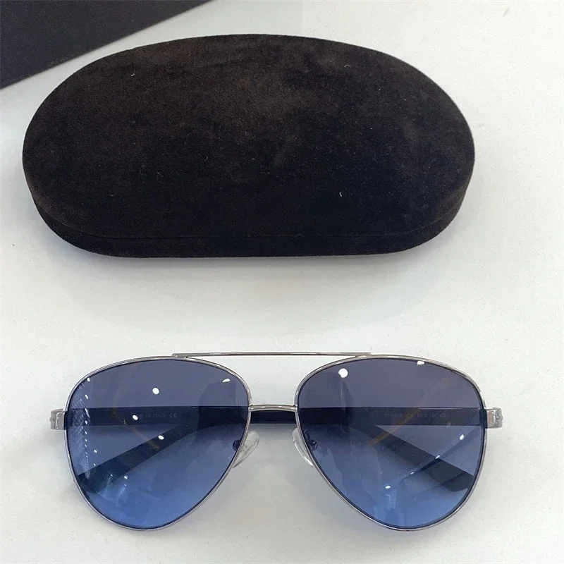 Sunglasses Women Famous Brand Luxury Designer Tom Brand FT0878 Pilot Titanium Women Fashion Glasses for Sun WIth Original Case
Sunglasses Women Famous Brand Luxury Designer Tom Brand FT0878 Pilot Titanium Women Fashion Glasses for Sun WIth Original Case