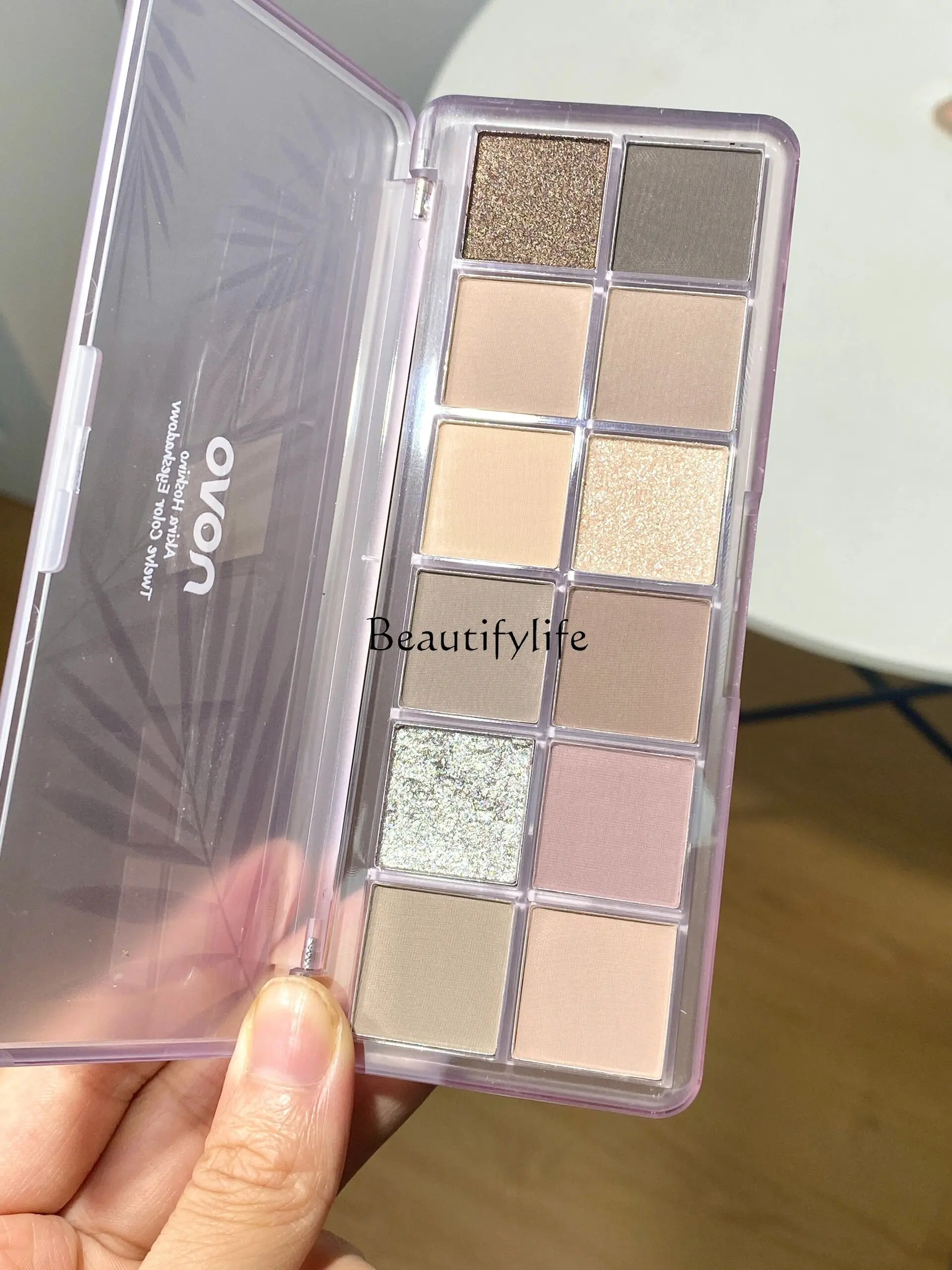Fine Pink, Natural and Flattering, No Smudging, Thin and Glittering Shimmer Eyeshadow
Fine Pink, Natural and Flattering, No Smudging, Thin and Glittering Shimmer Eyeshadow