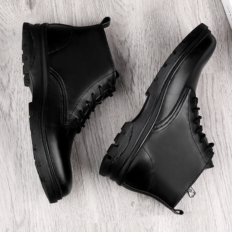 Genuine Leather Black Ankle Boots Men Fashion High Top Mens Boots Classic Lace-Up Footwear for Men Comfortable Side Zipper Boots
Genuine Leather Black Ankle Boots Men Fashion High Top Mens Boots Classic Lace-Up Footwear for Men Comfortable Side Zipper Boots