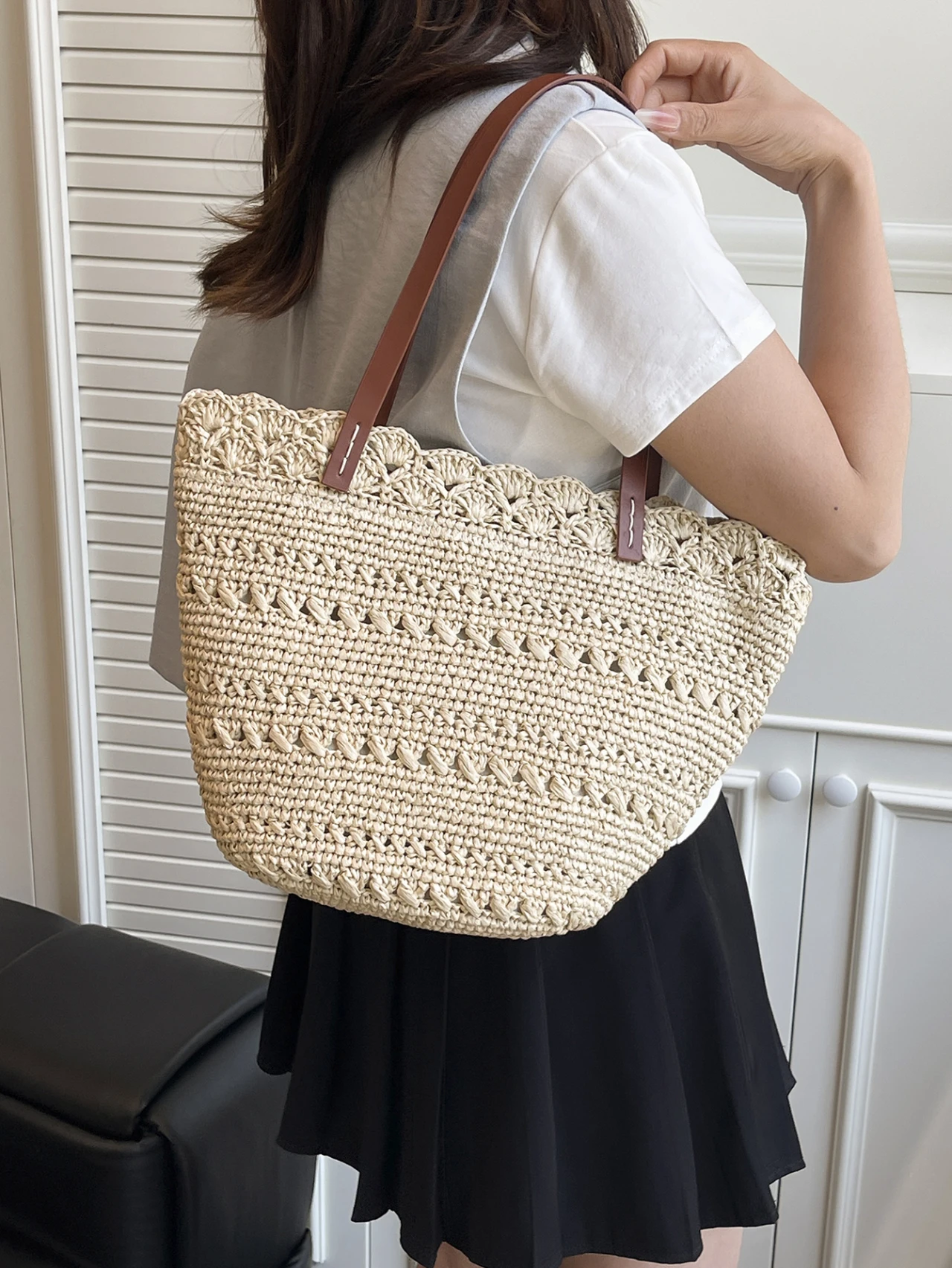 Hand-Woven Seaside Holiday Tote 12 S43c6dc16bfab4d8aa060c2a93c5298210