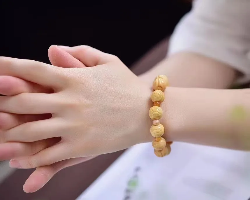 15mm Special Wholesale Natural Yellow Jade Crystal Healing Rich Armor Carving Bead Bracelet For Gift
15mm Special Wholesale Natural Yellow Jade Crystal Healing Rich Armor Carving Bead Bracelet For Gift