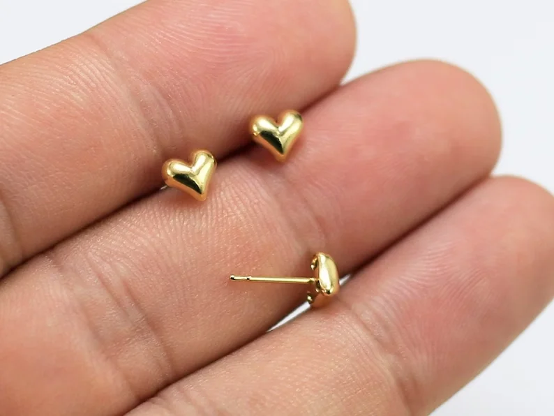 

6pcs Heart Stud Earrings, Dainty Earring studs, Real 14K gold plated, Cute Earring post, Statement Earrings - GS085