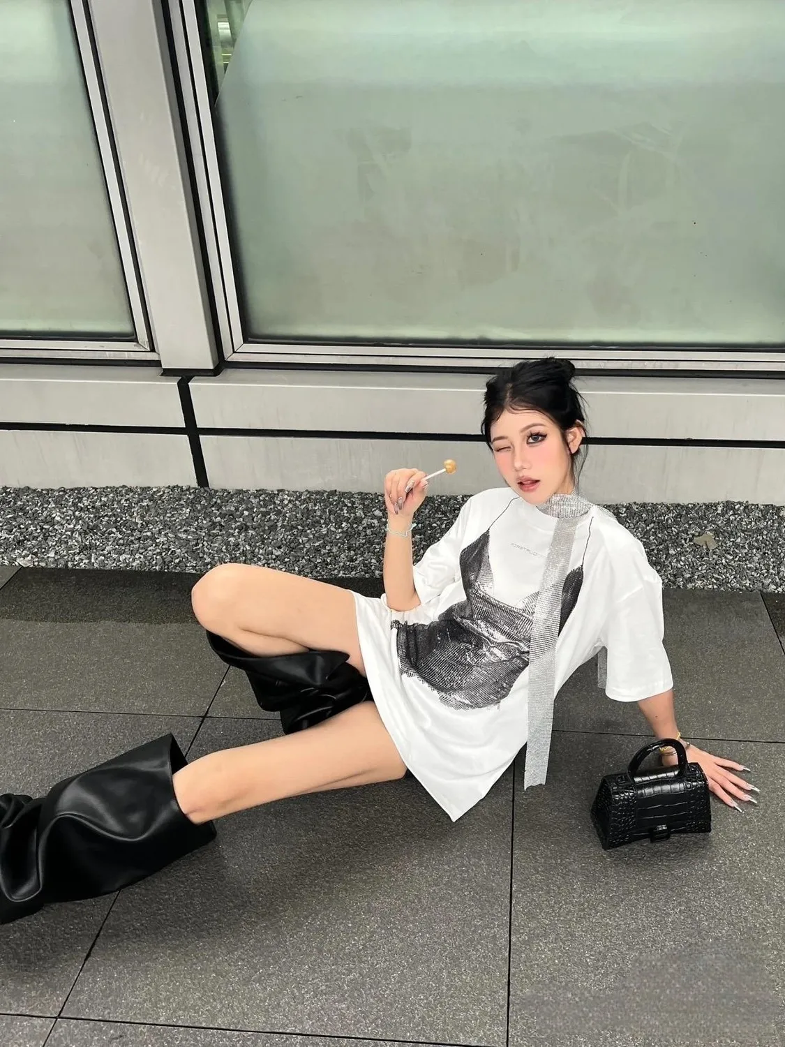 T-shirt design sense loose casual sling sequin printing short sleeved T-shirt top women women clothes y2k clothes k pop clothes
T-shirt design sense loose casual sling sequin printing short sleeved T-shirt top women women clothes y2k clothes k pop clothes