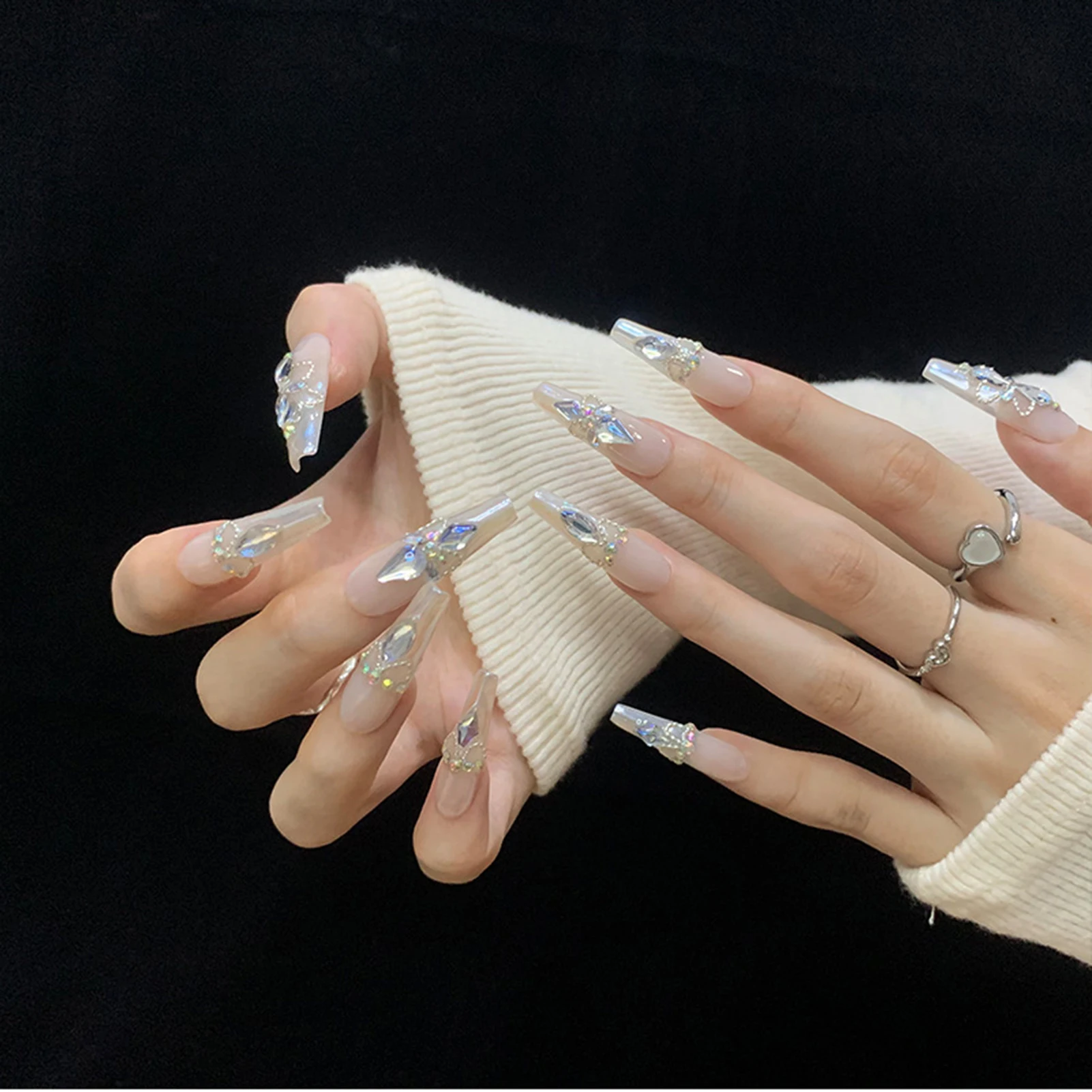 Clear Aurora Fake Nails with Rhinestone Long Lasting Safe Material Waterproof False Nails for Hot Girl Dress Matching
Clear Aurora Fake Nails with Rhinestone Long Lasting Safe Material Waterproof False Nails for Hot Girl Dress Matching
