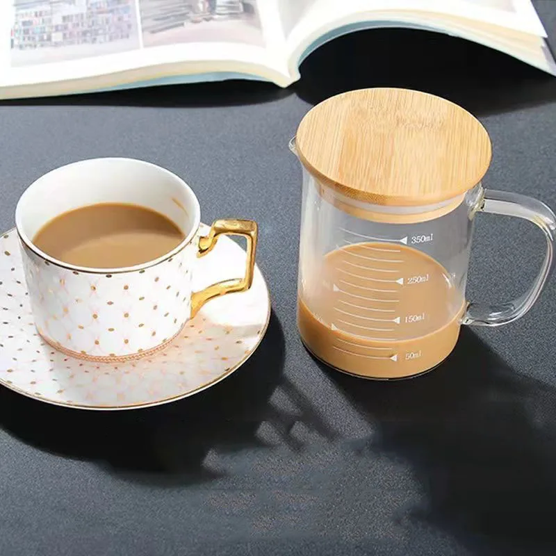 Baking Tool Metering Cup Graduated Pour Spout Glass Visual Scale Measuring Cup 350/500/1000ML with graduated quality Kitchen
Baking Tool Metering Cup Graduated Pour Spout Glass Visual Scale Measuring Cup 350/500/1000ML with graduated quality Kitchen