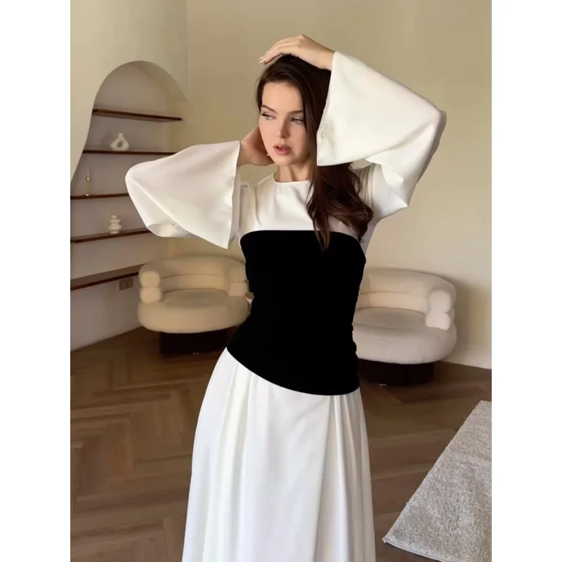 

Autumn New Black and White Stitching Socialite Design Tight Waist Slimming Dress Long Skirt Female Xed