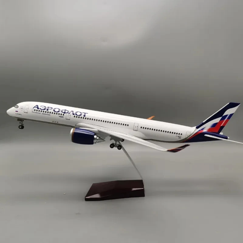 47CM 1/142 Scale Airplane Airbus A350 aeroflot Russian Airlines Model W Light and Wheel Plastic Resin Plane For Collection
47CM 1/142 Scale Airplane Airbus A350 aeroflot Russian Airlines Model W Light and Wheel Plastic Resin Plane For Collection