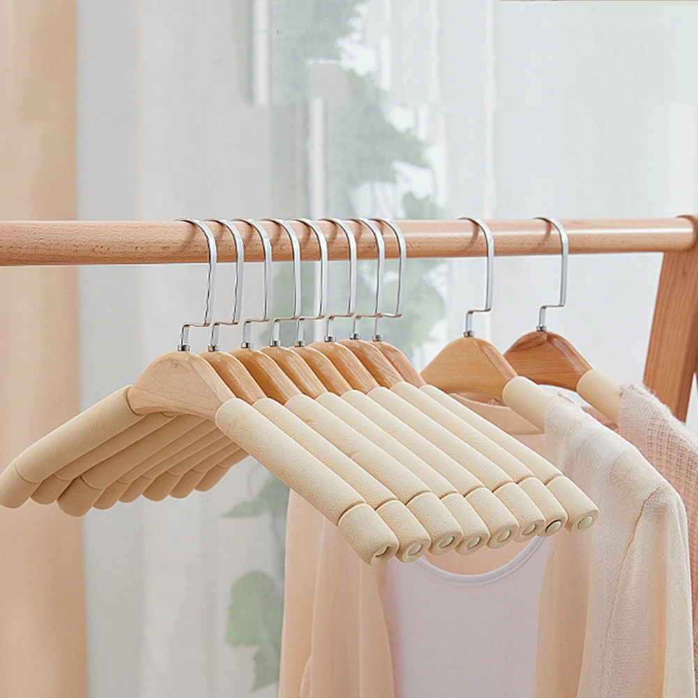4Pcs Solid Wood Sponge Clothes Hanger Non-Slip Clothing Support, Anti-Slip Thick Clothes Hanger Sponge Solid Wood Hanger
4Pcs Solid Wood Sponge Clothes Hanger Non-Slip Clothing Support, Anti-Slip Thick Clothes Hanger Sponge Solid Wood Hanger