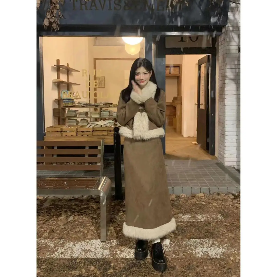 

Autumn winter suede quilted jacket Korean version 20223 new solid color fur collar coffee color back slit fashionable skirt