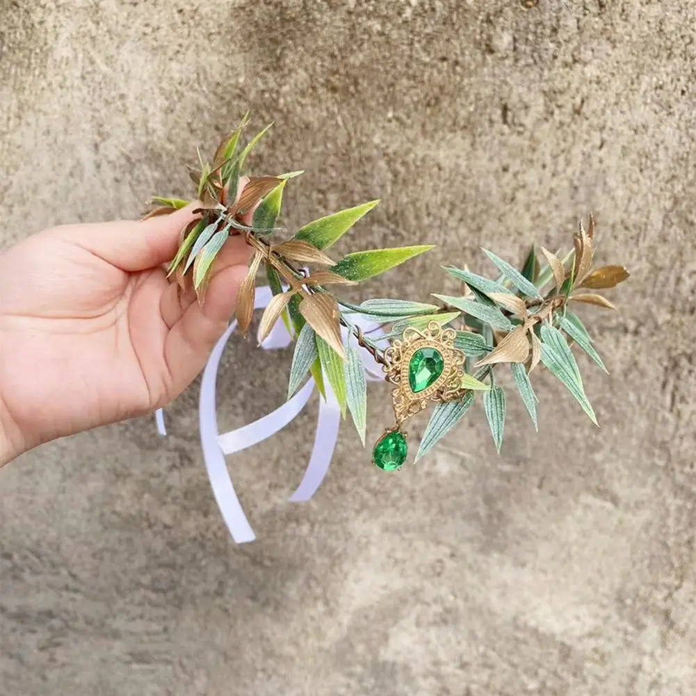 This headband is suitable for daily wear, parties, weddings, dates and other occasions.
This headband is suitable for daily wear, parties, weddings, dates and other occasions.
