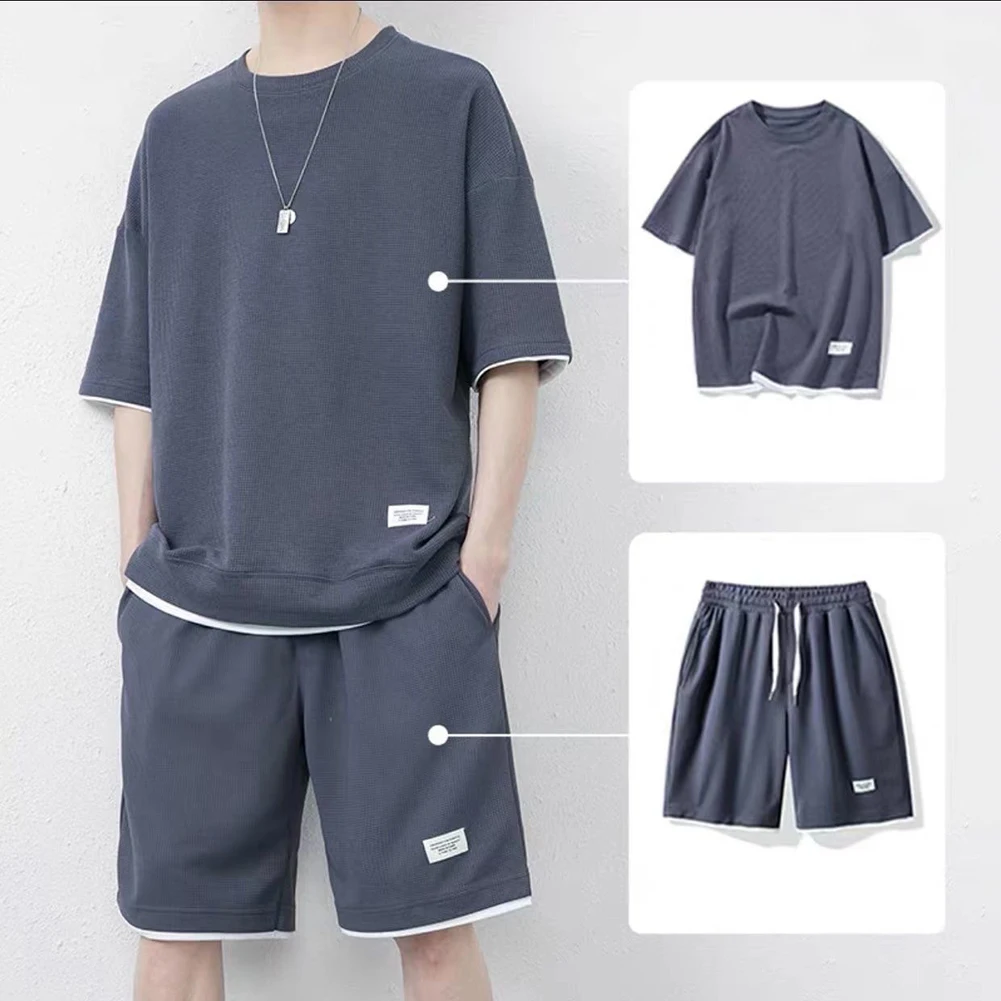 New Men Sport Set T-Shirt And Short Men Pieces Set Short Silk Size Sleeve Sport Summer T-Shirt Trendy Fashion 2
New Men Sport Set T-Shirt And Short Men Pieces Set Short Silk Size Sleeve Sport Summer T-Shirt Trendy Fashion 2