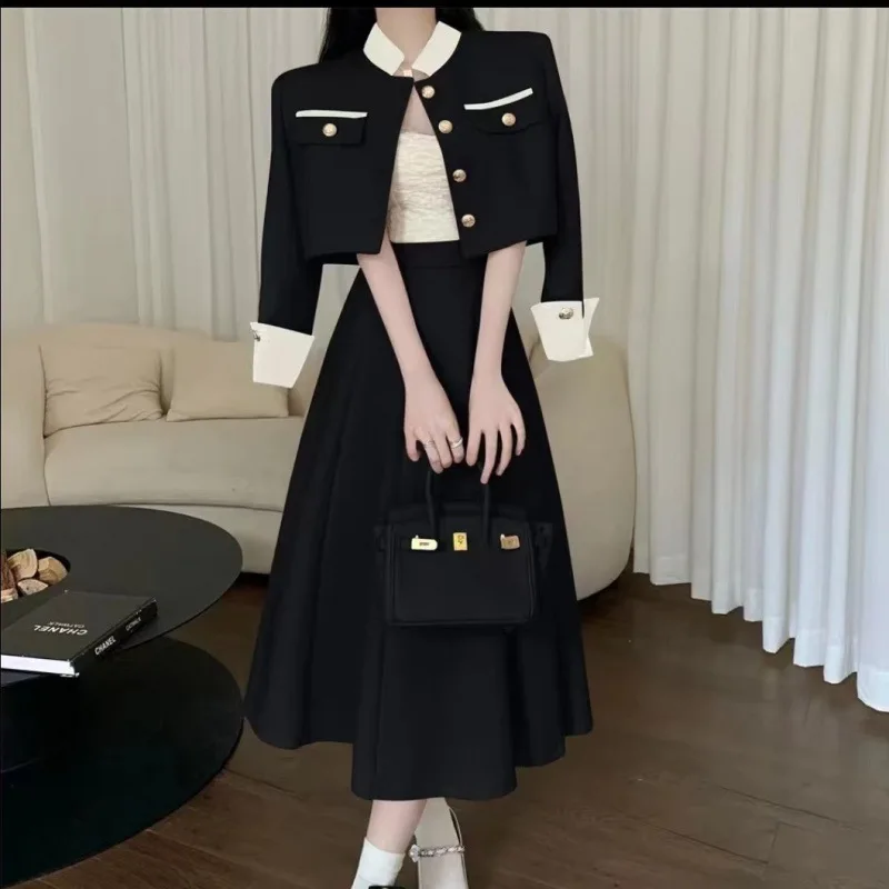 Small Fragrance Two Piece Set Women Stand-Up Collar Short Jacket Coat + Half Body Long Skirt Suits Korean Elegant 2 Piece Set
Small Fragrance Two Piece Set Women Stand-Up Collar Short Jacket Coat + Half Body Long Skirt Suits Korean Elegant 2 Piece Set