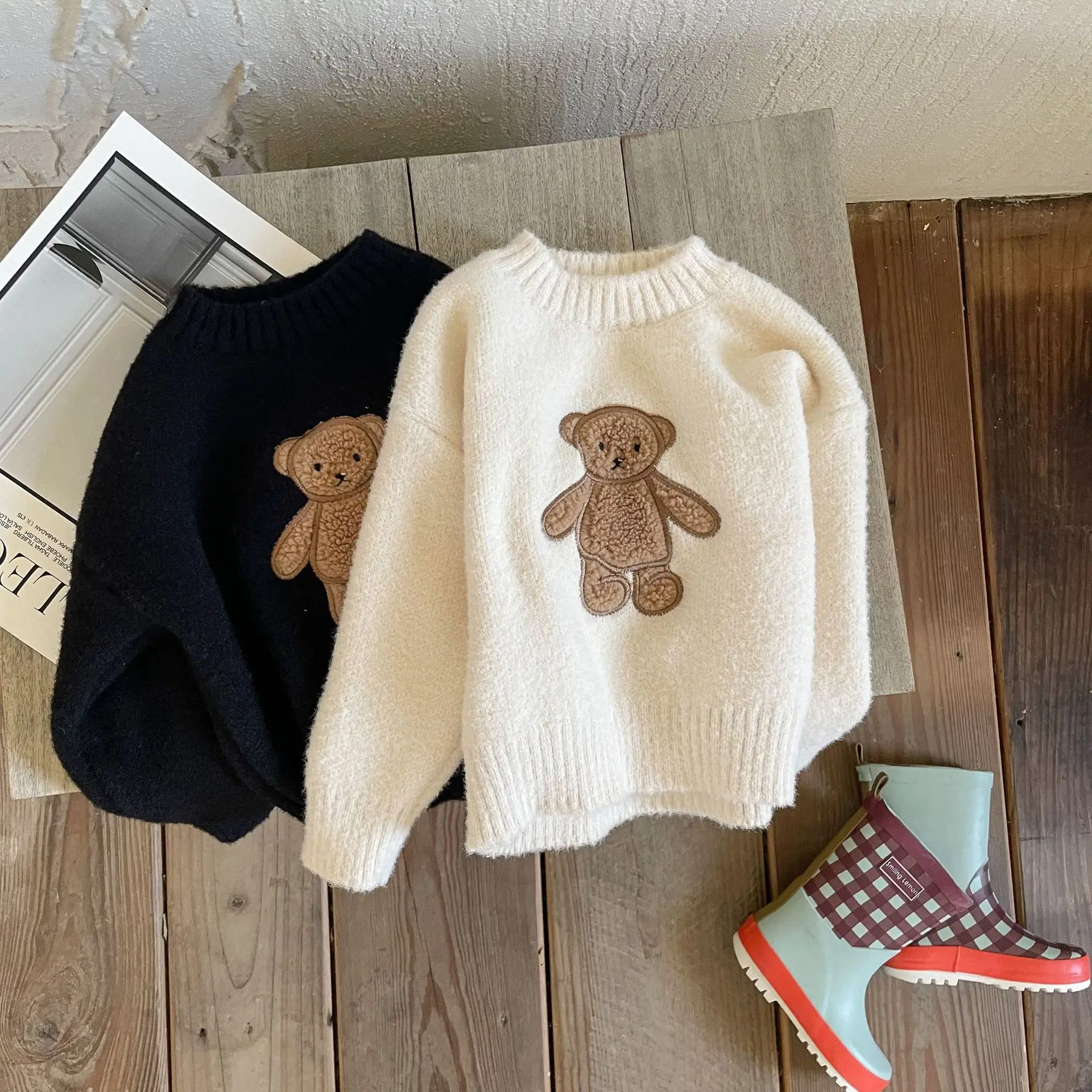 Korean Embroidered Bear Sweater Toddler Knitted Tops Children's Pullover Sweaters 2022 Autumn and Winter Girl Clothes
Korean Embroidered Bear Sweater Toddler Knitted Tops Children's Pullover Sweaters 2022 Autumn and Winter Girl Clothes