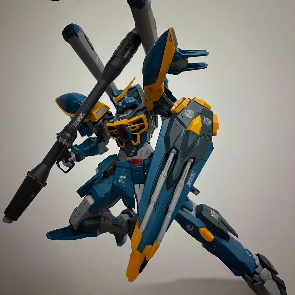 New in Stock BAOBAO and MENGHU 1/100 FM Calamity Assembly Model Kit Anime Action Figure Robot Plastic Model Surprise Gifts Toys New in Stock BAOBAO and MENGHU 1/100 FM Calamity Assembly Model Kit Anime Action Figure Robot Plastic Model Surprise Gifts Toys