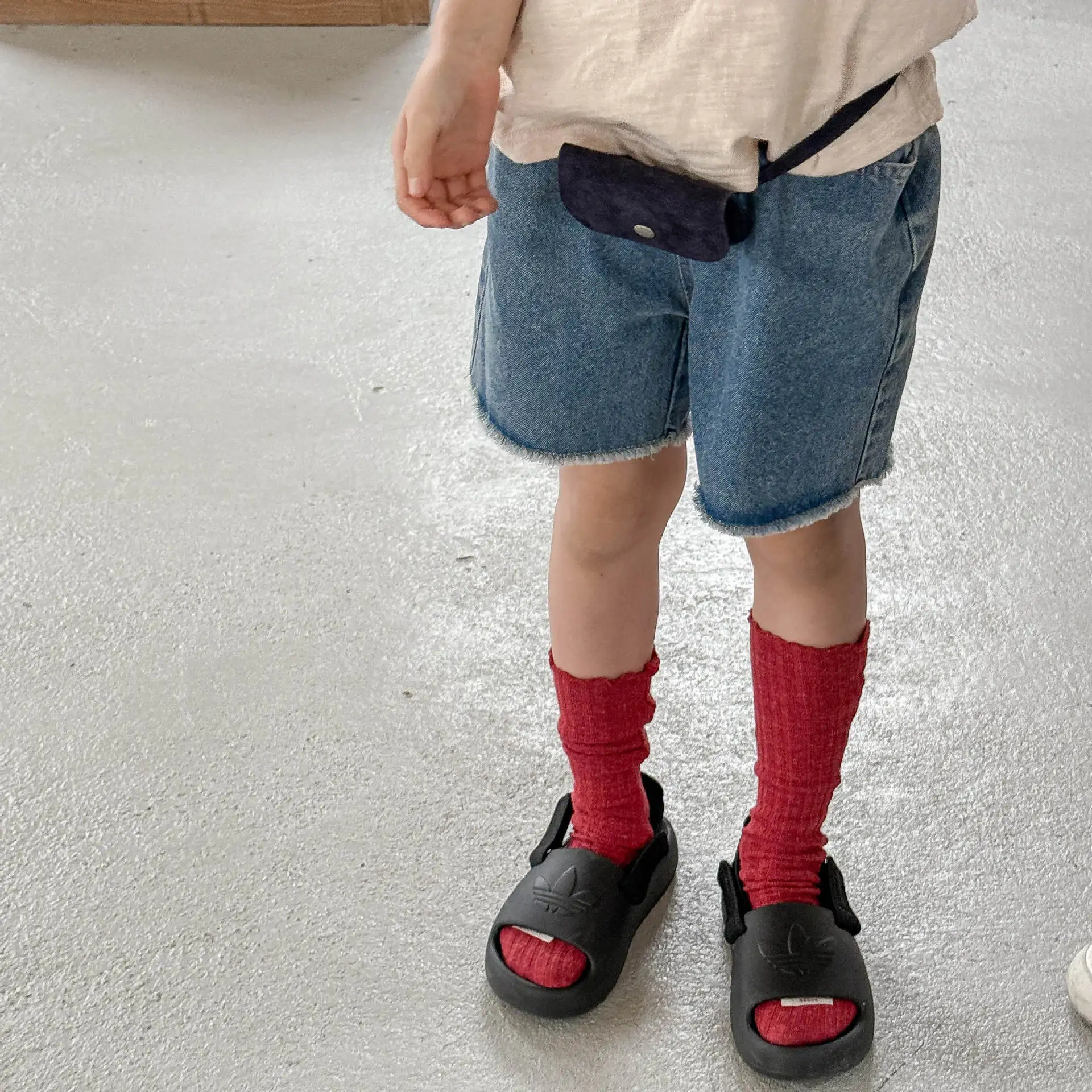 2025 Summer New Girls Denim Shorts Children Casual Pants Loose Boys Jeans Solid Color Baby Shorts Kids Clothes 10 S44cce378388a49ff956a79bb4a9f80e0N