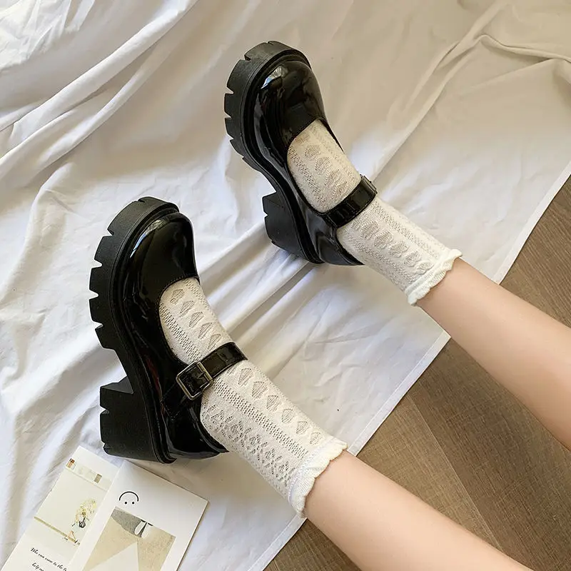 Туфли Lolita женские в японском стиле, винтажные мягкие туфли на высоком каблуке для девочек, водонепроницаемые на платформе, костюм для студентов колледжа
Туфли Lolita женские в японском стиле, винтажные мягкие туфли на высоком каблуке для девочек, водонепроницаемые на платформе, костюм для студентов колледжа