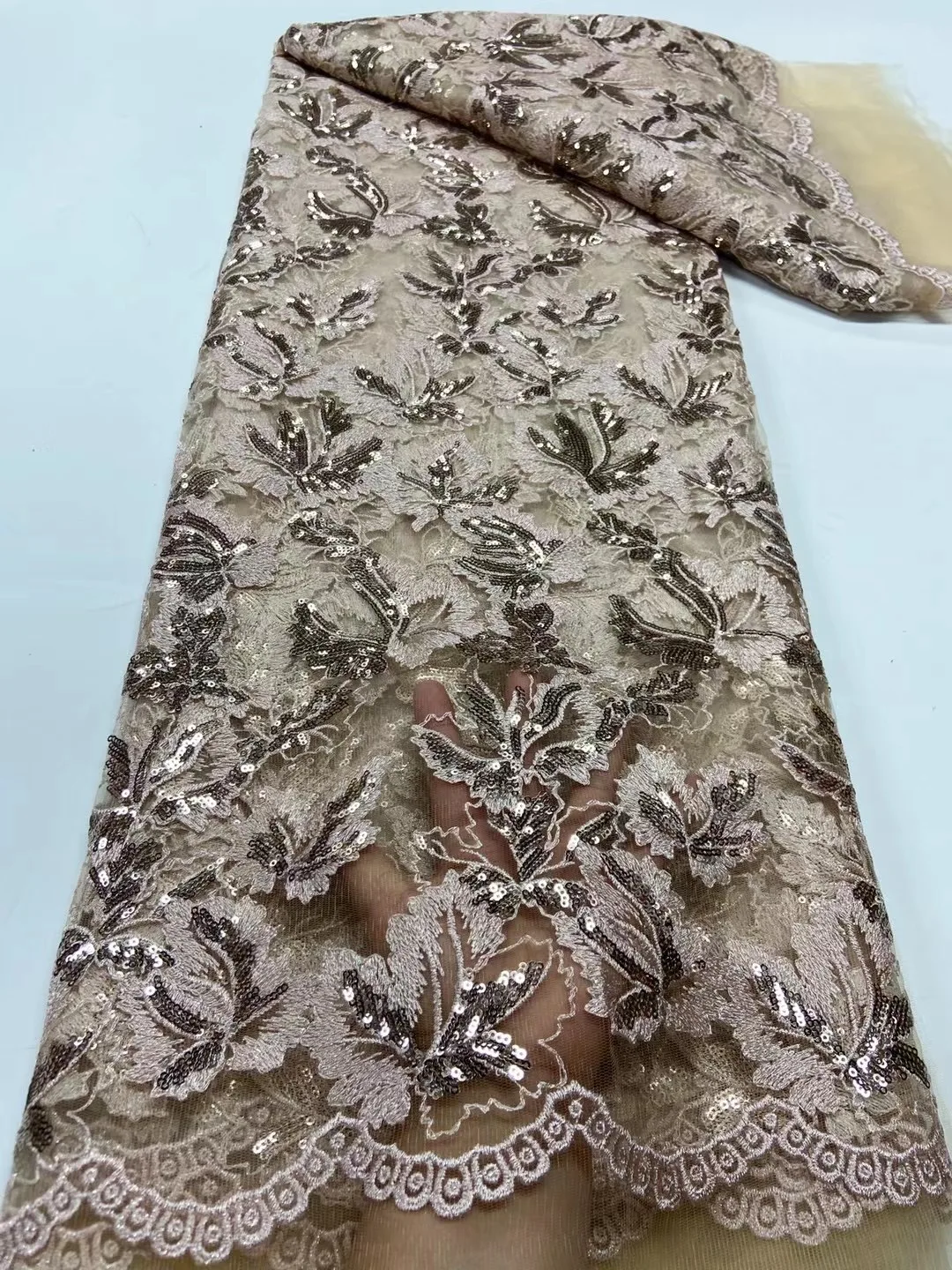 Gold 5 Yards African Net Lace Fabric 2023 High Quality French Sequins Tulle Embroidery Lace Fabric For Women Wedding Dresses Sew
Gold 5 Yards African Net Lace Fabric 2023 High Quality French Sequins Tulle Embroidery Lace Fabric For Women Wedding Dresses Sew