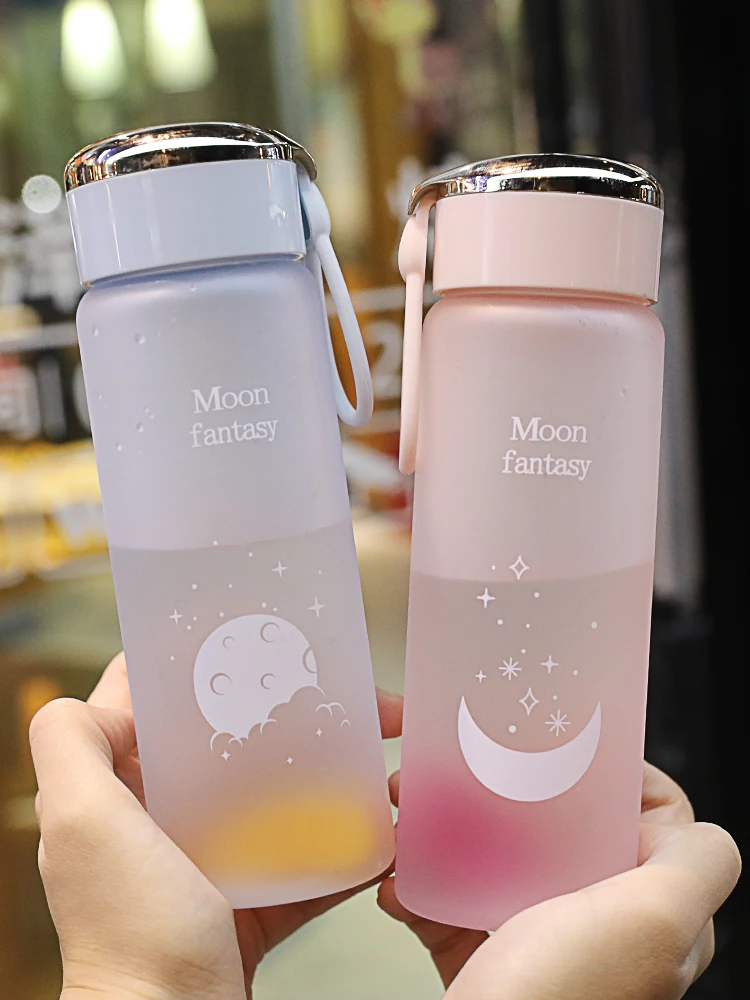 Simple And Creative Personality Water Bottle Water Cup Frosted Anti-fall Outdoor Fitness Camping Sports Portable Cup
Simple And Creative Personality Water Bottle Water Cup Frosted Anti-fall Outdoor Fitness Camping Sports Portable Cup