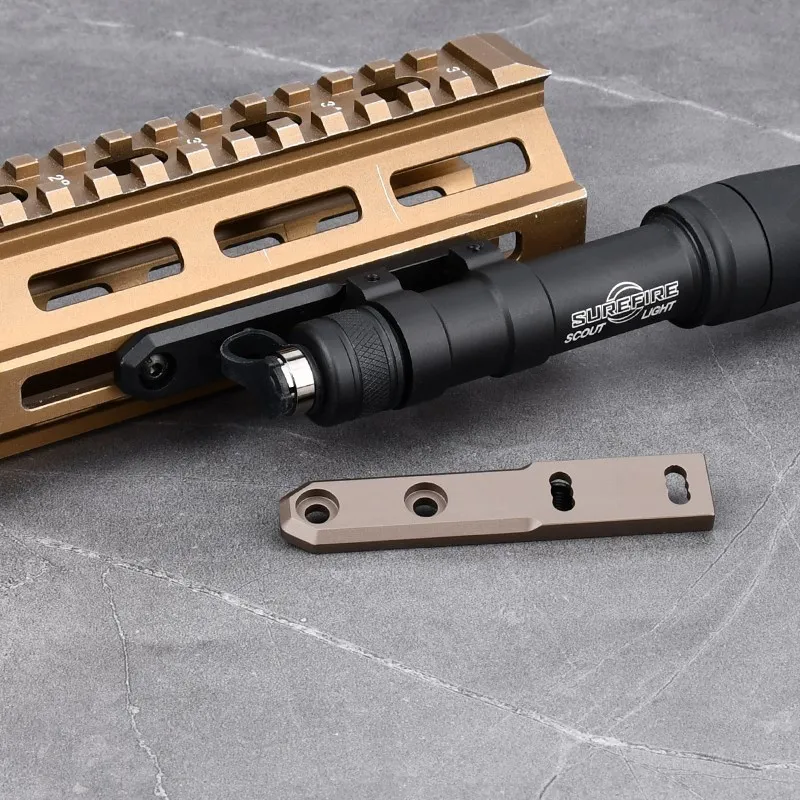 WADSN M300 M600 M600B Surefir Marking SF Flashlight MLOK KEYMOD White LED Metal Scout Light For AR15 HK416 M416 M16 M4
WADSN M300 M600 M600B Surefir Marking SF Flashlight MLOK KEYMOD White LED Metal Scout Light For AR15 HK416 M416 M16 M4