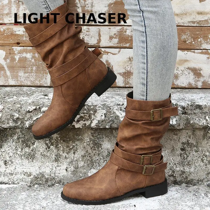 Winter New Foreign Trade Boots Round Head Flat -bottomed Large Size Women's Boots Smoke Boots Belt Buckle Female Short Boots 43
Winter New Foreign Trade Boots Round Head Flat -bottomed Large Size Women's Boots Smoke Boots Belt Buckle Female Short Boots 43