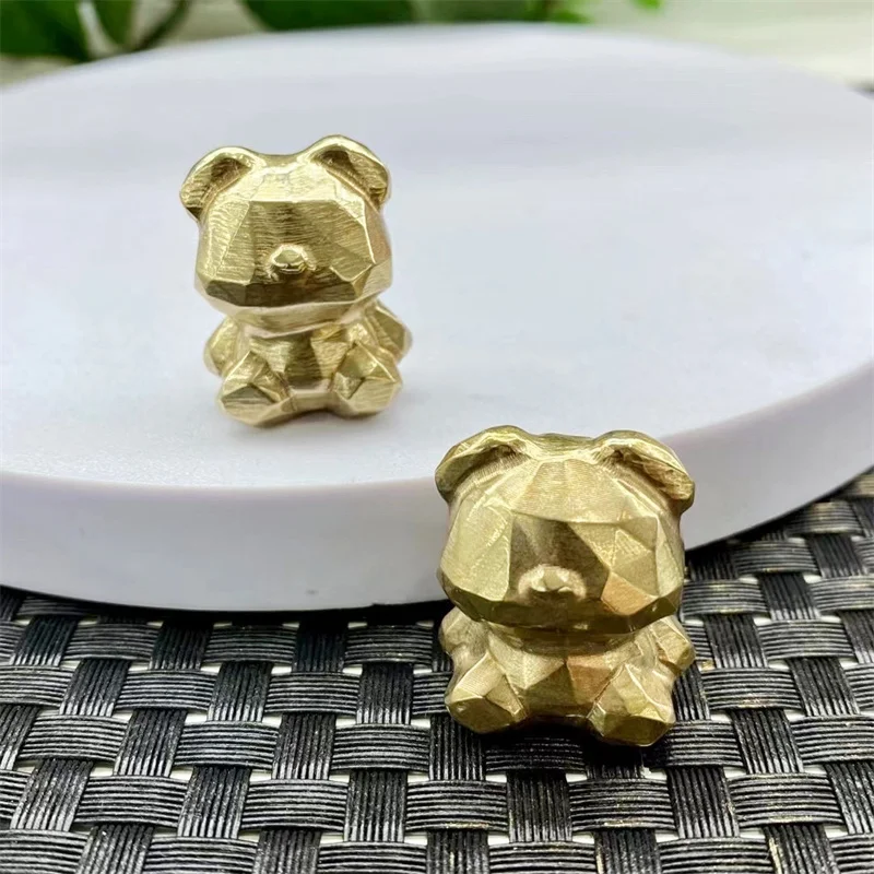 High Quality Brass Facet Bear Carving Decoration Healing Crystal Jewelry For Man Women Holiday Gift 1PCS 
High Quality Brass Facet Bear Carving Decoration Healing Crystal Jewelry For Man Women Holiday Gift 1PCS