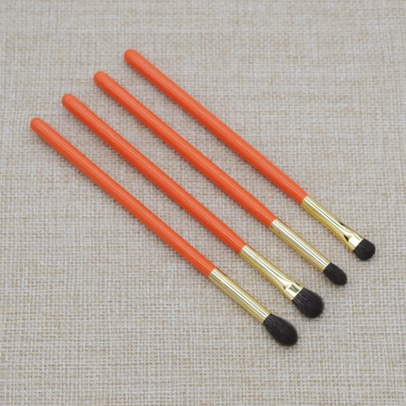 Professional 4pcs Eye Makeup Brushes Kit Soft Blue Squirrel Goat Hair Eye Shadow Blending Brush Orange Handle Make Up Brush Set
Professional 4pcs Eye Makeup Brushes Kit Soft Blue Squirrel Goat Hair Eye Shadow Blending Brush Orange Handle Make Up Brush Set