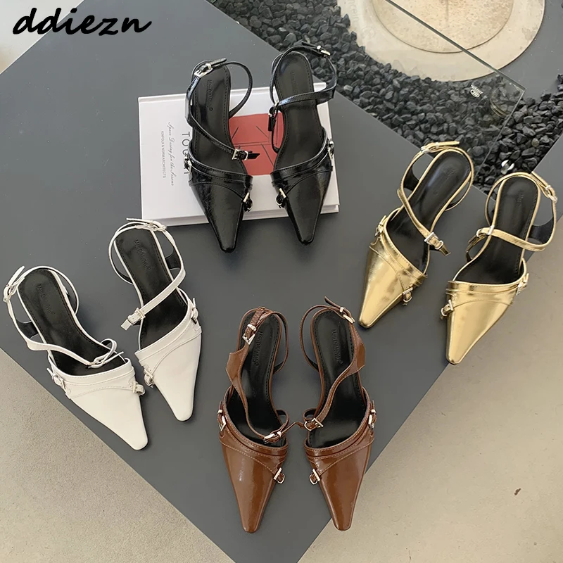 Женские босоножки на среднем каблуке, туфли-лодочки с острым носком и ремешком с пряжкой, роскошные Туфли на каблуке, новинка 2023
Женские босоножки на среднем каблуке, туфли-лодочки с острым носком и ремешком с пряжкой, роскошные Туфли на каблуке, новинка 2023