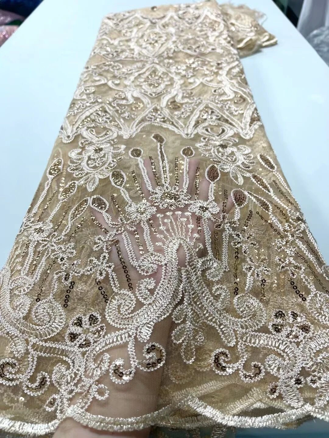 African Lace Fabrics 2023 Sequins Embroidery Evening Dresses For Women Nigerian Design Mesh Tulle Fabric Sewing 5Yards Cloth
African Lace Fabrics 2023 Sequins Embroidery Evening Dresses For Women Nigerian Design Mesh Tulle Fabric Sewing 5Yards Cloth