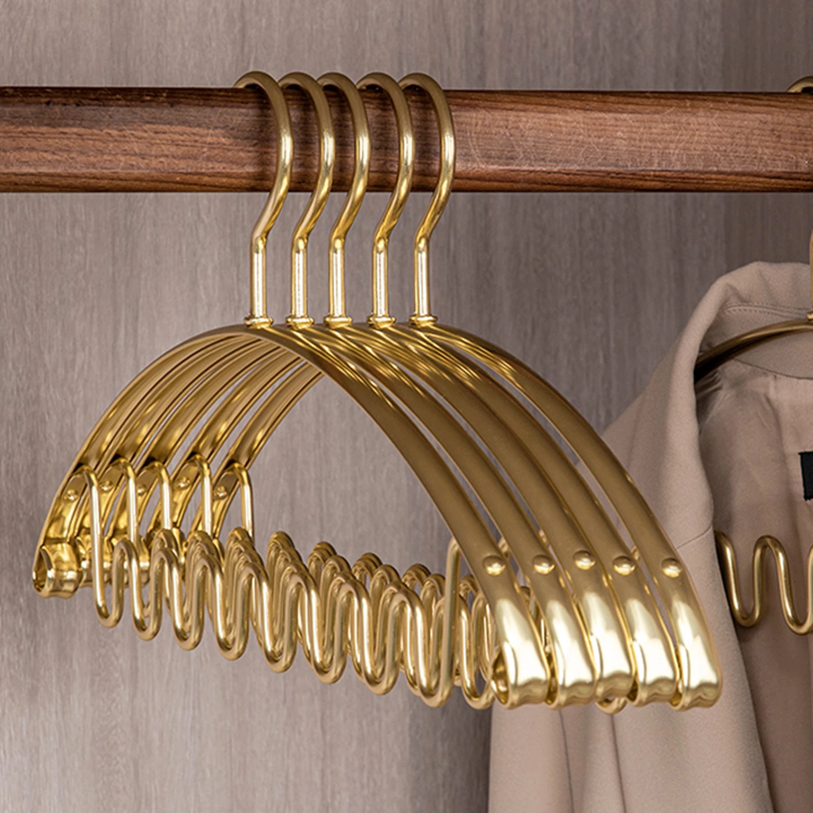 

5pcs Metal Clothes Hanger Aluminum Alloy Wave Shaped Clothes Hangers for Hanging Halter Tops Vests Scarves Storage Oragnizer