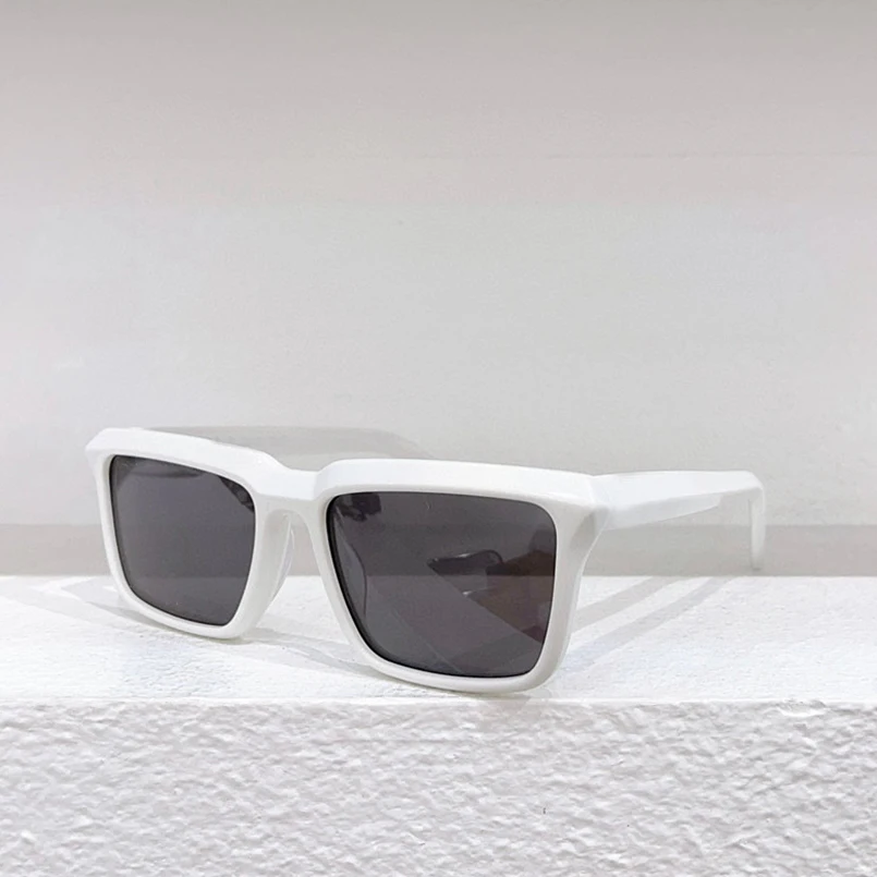 New High Quality 7 Colors Women's Sunglasses 067 Square Frame Fashion Men's Glasses Anti UV400 Black Yellow Red White Green
New High Quality 7 Colors Women's Sunglasses 067 Square Frame Fashion Men's Glasses Anti UV400 Black Yellow Red White Green
