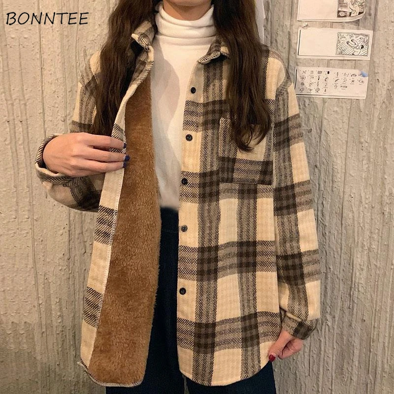 Осенне-зимние клетчатые рубашки для женщин, винтажные мешковатые бархатные пальто, повседневная корейская мода для колледжа, классические универсальные шикарные Молодежные
Осенне-зимние клетчатые рубашки для женщин, винтажные мешковатые бархатные пальто, повседневная корейская мода для колледжа, классические универсальные шикарные Молодежные