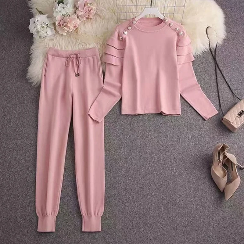 Ladies Autumn and Winter New Fashion Shoulder Buckle Casual Loose Knitted Warm Pullover Top + Pencil Pants Two-piece Set
Ladies Autumn and Winter New Fashion Shoulder Buckle Casual Loose Knitted Warm Pullover Top + Pencil Pants Two-piece Set