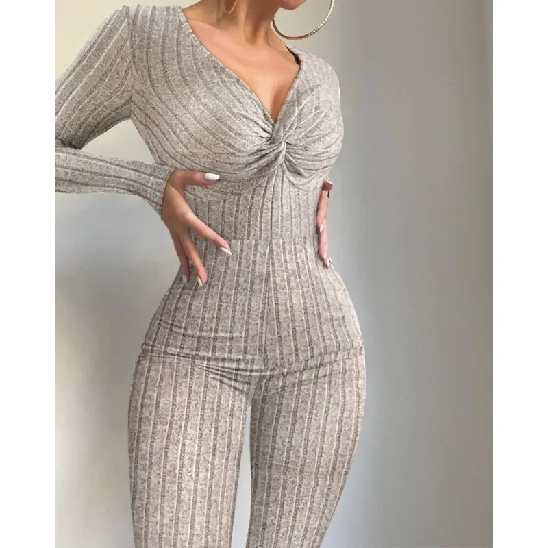 

2024 Spring Autumn New Women's Clothing Solid Color Temperament Twisted Sunken Stripe Tight Jumpsuit Casual