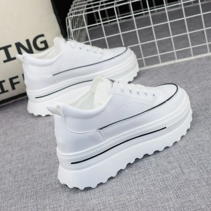 

Casual Women's Height Increasing Insole 8cm Raise the Bottom Pumps 2023 Autumn New Muffin Board Shoes