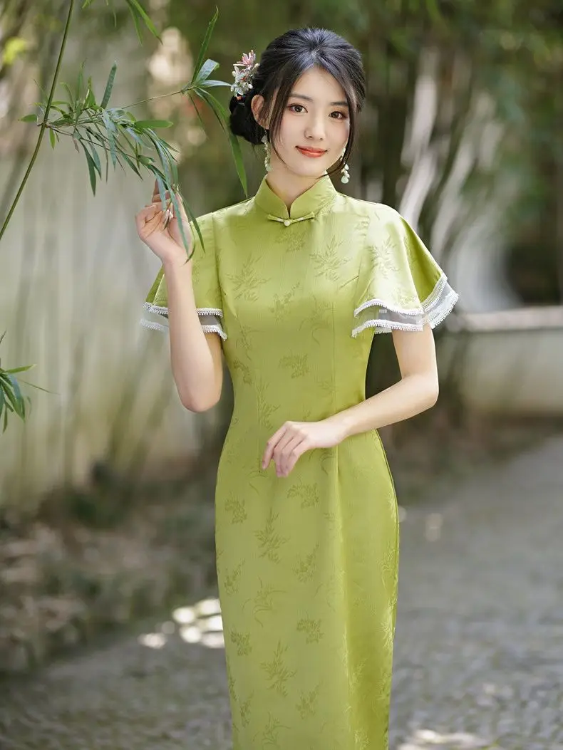 2023 New Improved Girls Cheongsam Vintage Elegant Dress Trumpet Sleeve Slim Mid Long Qipao Traditional Chinese Dress
2023 New Improved Girls Cheongsam Vintage Elegant Dress Trumpet Sleeve Slim Mid Long Qipao Traditional Chinese Dress